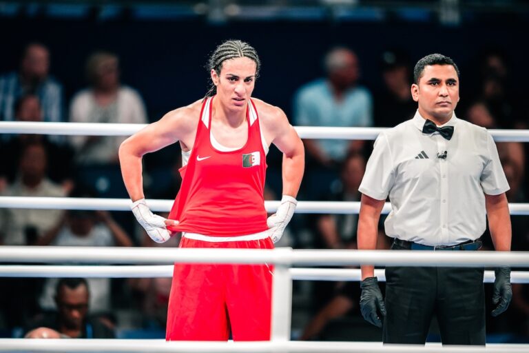 Imane Khelif sur le ring des JO de Paris 2024